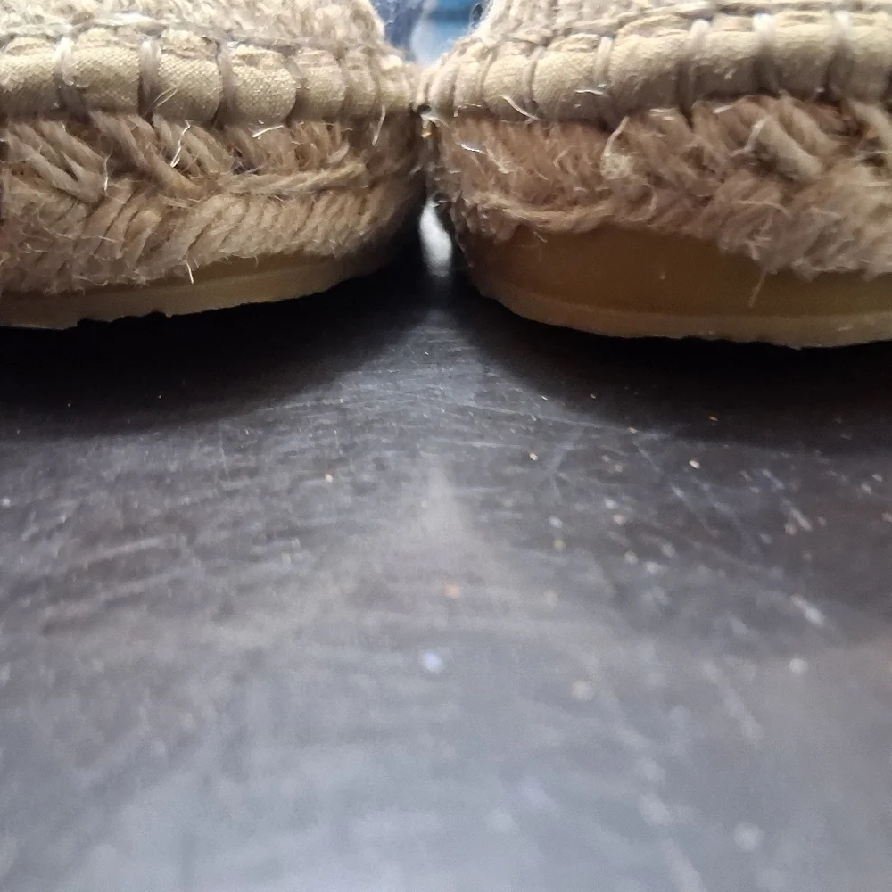 Fabíolas Blue Suede Espadrilles/Slip On's  Size 7.5 (38)